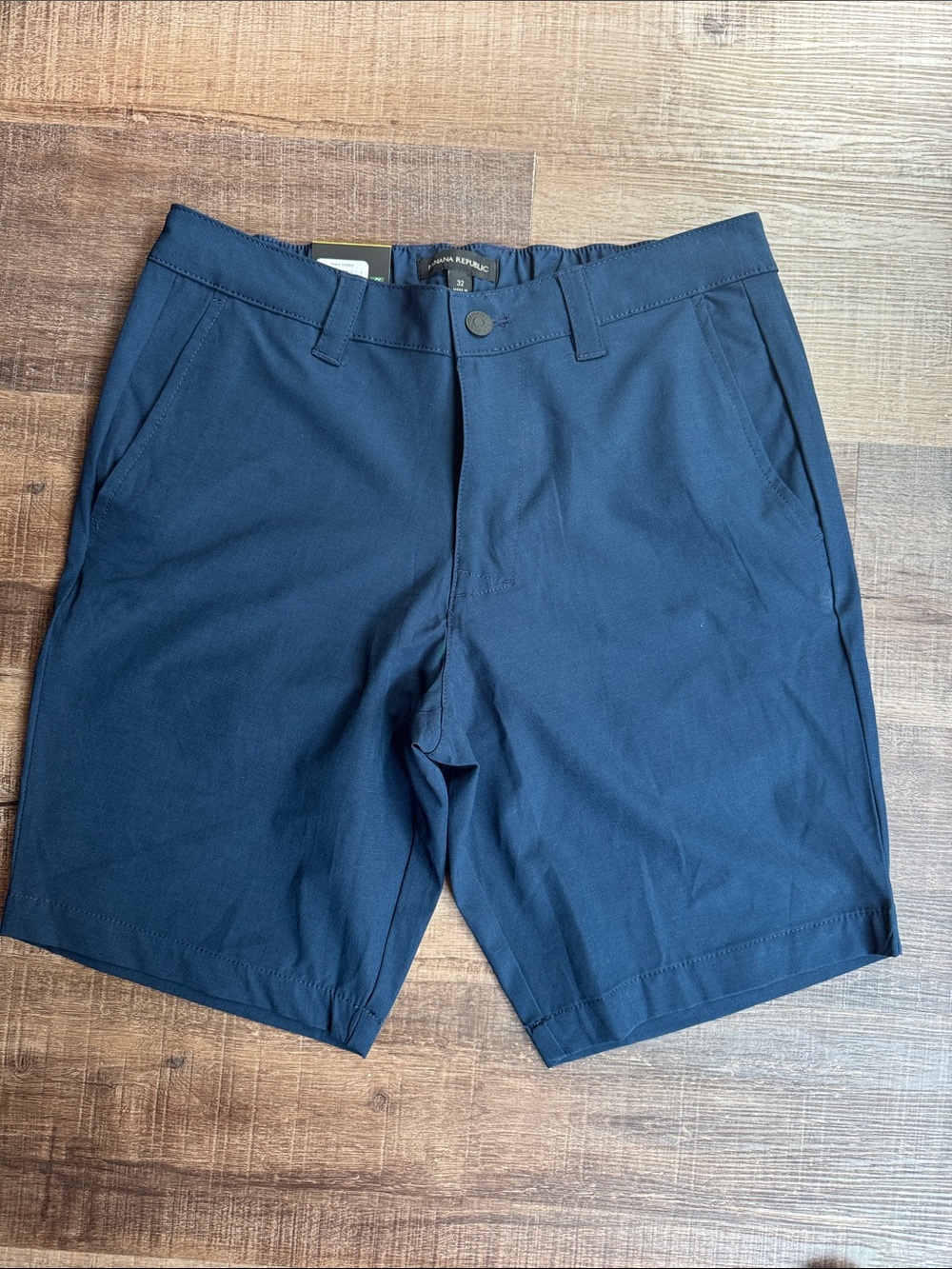 Banana Republic Men's Navy Flat-Front Shorts